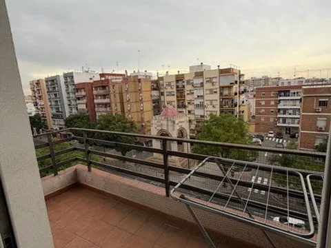 Stanza in affitto, Siviglia (2/13)