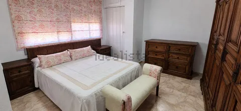 Habitació de lloguer, Linares