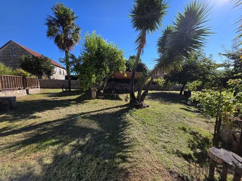 Casa de 200 m² a Ponte Caldelas