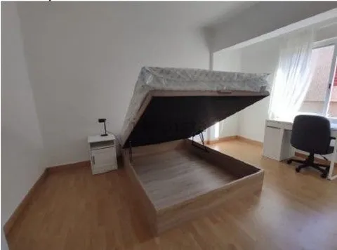 Quarto para alugar, Albacete (3/21)