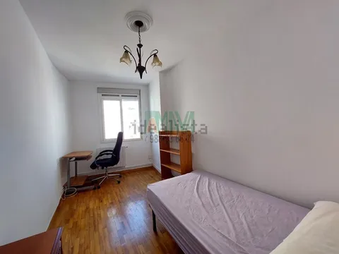 Pis de 95 m² a Ourense