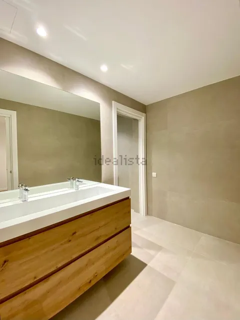 Pis de 239 m² a Barcelona