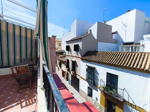 Pis de 73 m² a Sevilla (2/23)