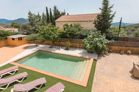 Room for rent, Argentona