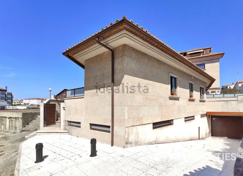 Casa de 218 m² a Baiona