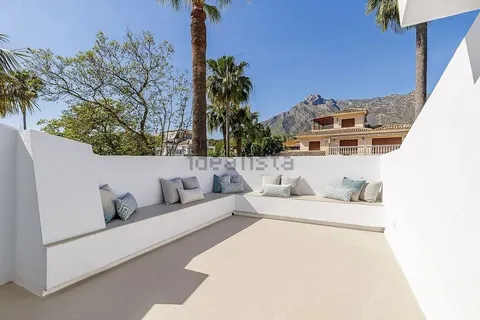 Haus 400 m² in Marbella