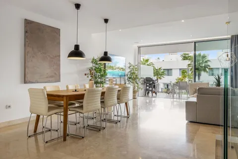 Haus 290 m² in Marbella
