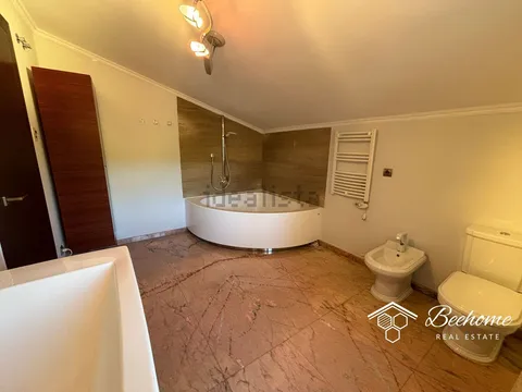 Casa de 350 m² a Gavà