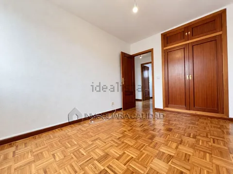 Appartement 64 m² à Burgos