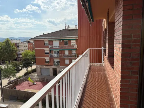 Квартира 98 м² у Parets del Vallès