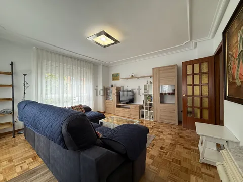 Apartamento 87 m² em Gijón / Xixón