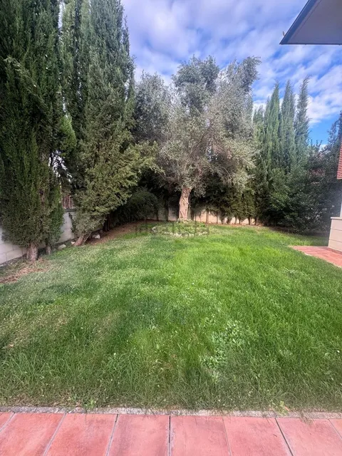 Casa de 280 m² a Simancas