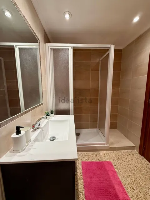 Habitació de lloguer, Osca