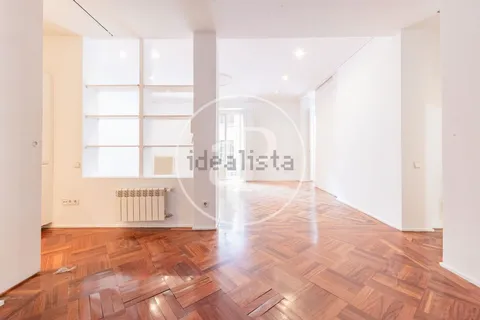 Wohnung 123 m² in Madrid