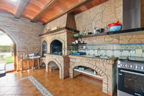 Casa de 395 m² a Onil