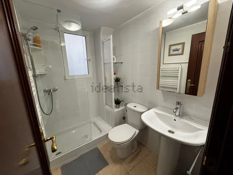 Habitació de lloguer, Saragossa (3/5)