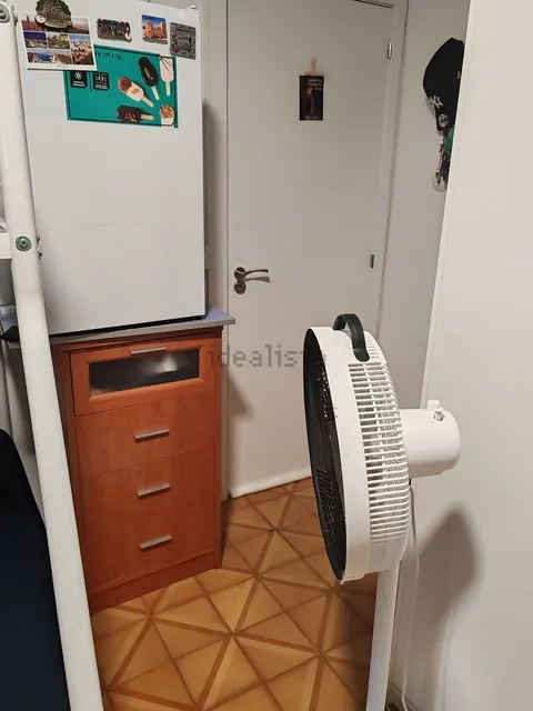 Habitació de lloguer, Madrid (3/7)