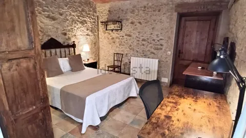 Habitació de lloguer, Fontanilles