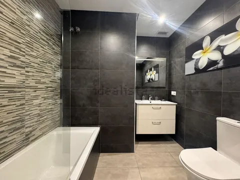 Pis de 75 m² a Estepona