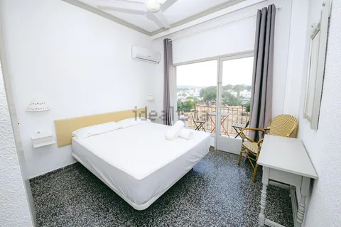 Chambre à louer, Santa Eulària des Riu