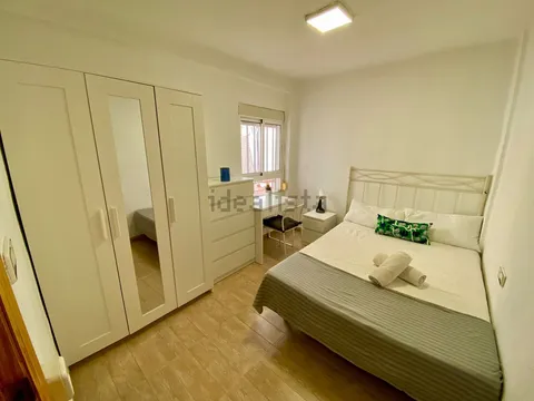 Кімната в оренду, Burjassot