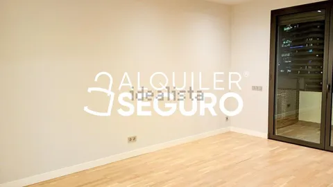 Pis de 70 m² a l'Hospitalet de Llobregat (2/35)