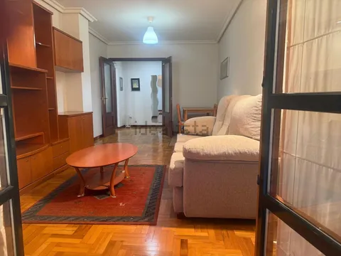 Pis de 80 m² a Gijón