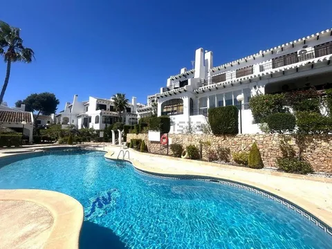 Casa de 110 m² a Oriola