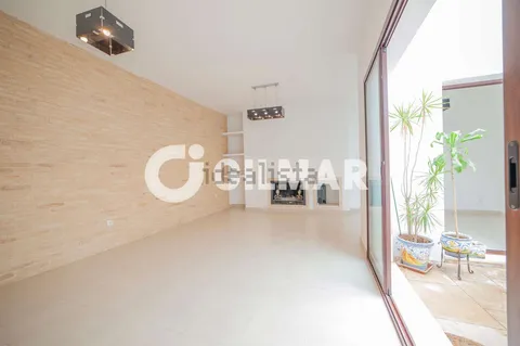 Casa de 245 m² a Sevilla
