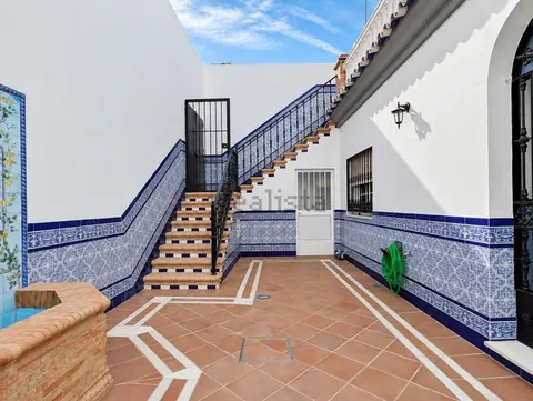 Maison 144 m² à Sanlúcar la Mayor