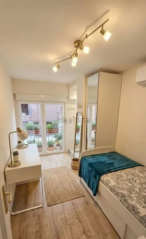 Wohnung 71 m² in Madrid