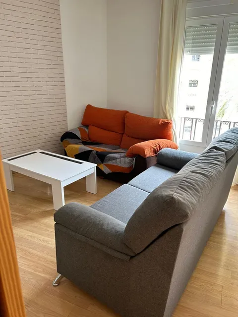 Pis de 80 m² a Còrdova