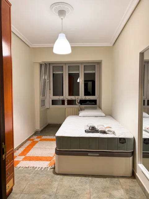 Habitació de lloguer, Torrelavega