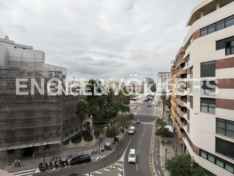 Pis de 200 m² a València