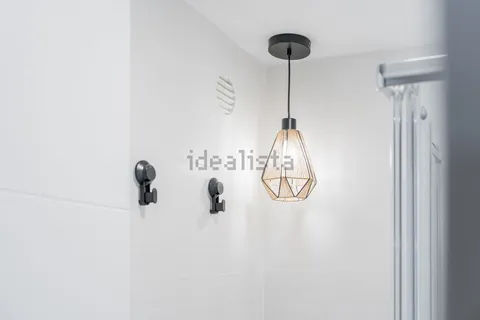 Chambre à louer, Valence
