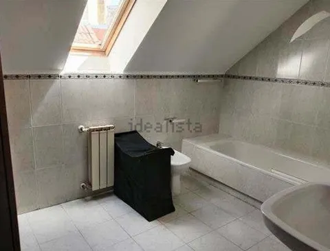 Pis de 76 m² a Lleó (3/4)
