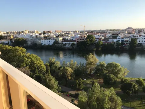 Piso de 75 m² en Sevilla