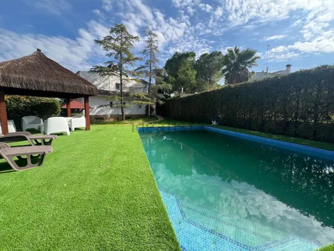 Casa 303 m² a Paterna