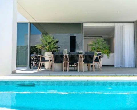 Дом 360 м² в Estepona (2/43)