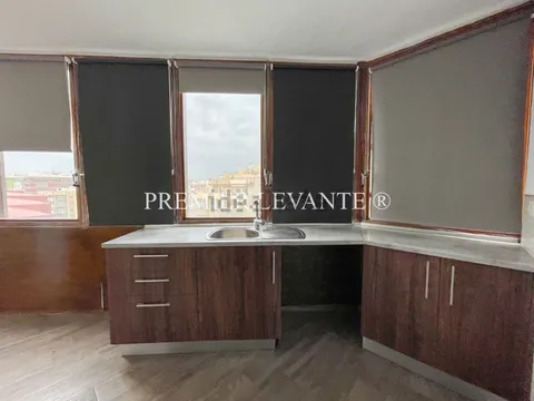 Pis de 105 m² a Alacant