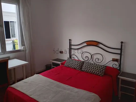 Кімната в оренду, Madrid