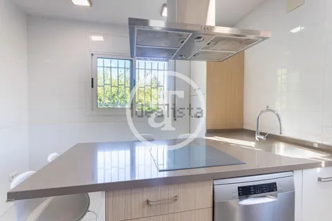 Haus 186 m² in Sant Cugat del Vallès
