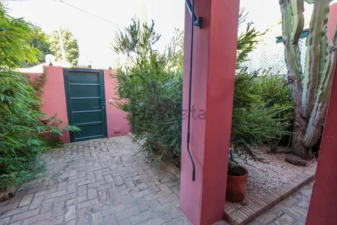 Casa de 268 m² en Rocafort