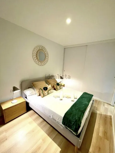 Habitació de lloguer, Madrid (2/6)