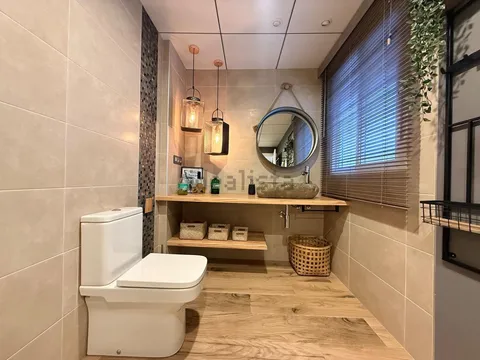 Casa de 150 m² en Camarles
