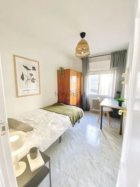 Habitació de lloguer, Àvila