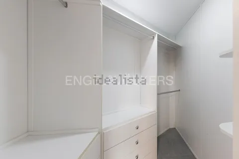 Pis de 77 m² a València