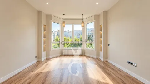 Pis de 192 m² a Barcelona (2/28)