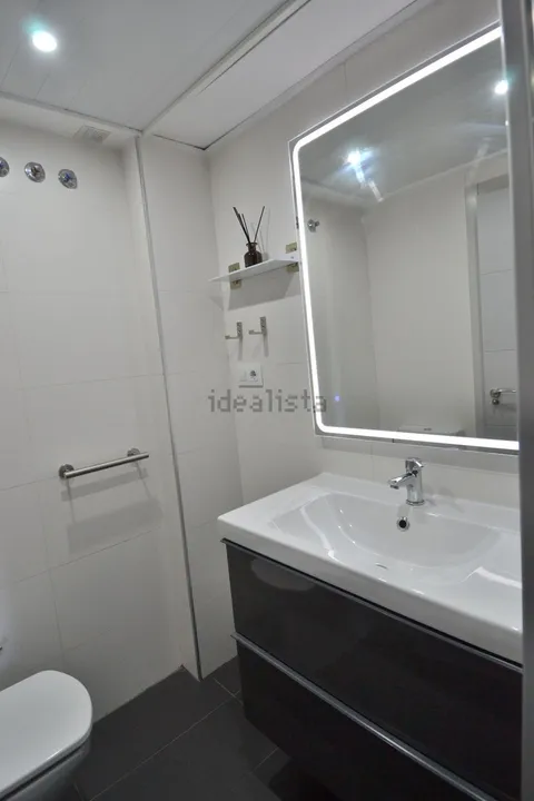 Flat 69 m² in Madrid