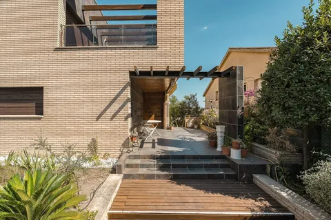 Casa de 228 m² a Sant Just Desvern